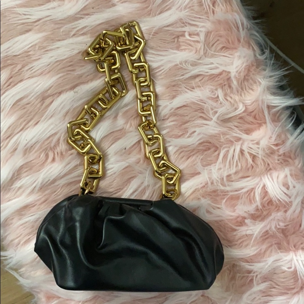 Small shoulder bag